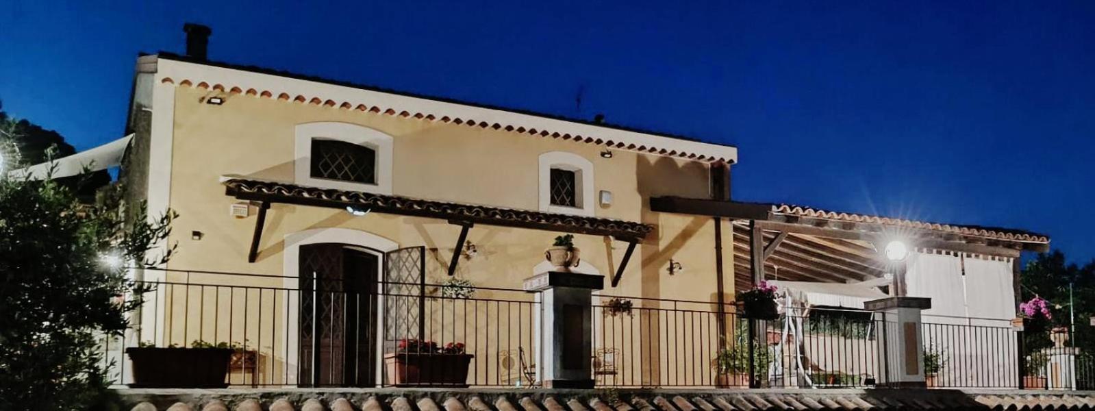 Etnaround Holiday home